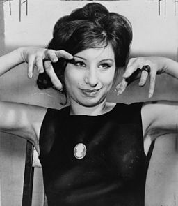 256px-Barbra_Streisand_1962 Barbra Streisand